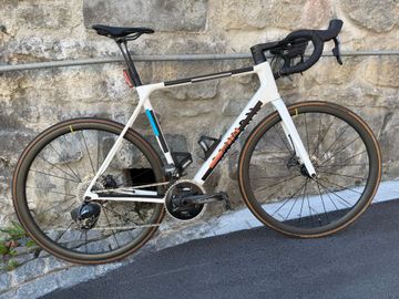 Brugt Canyon Ultimate CF SLX 8 Disc LTD 2022 2022 Road & Gravel — billede 9 af 17