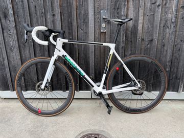 Brugt Canyon Ultimate CF SLX 8 Disc LTD 2022 2022 Road & Gravel — billede 2 af 14