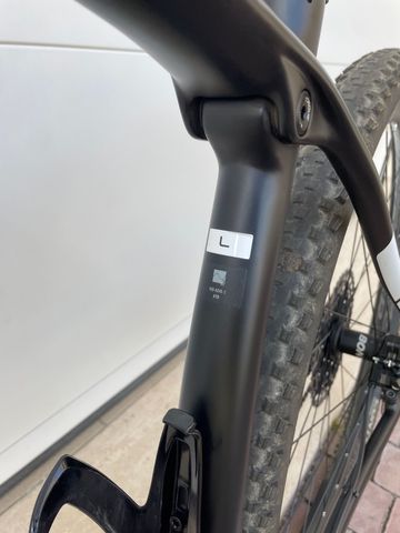 Used Trek Procaliber 9.7 2020 2020 Mountainbike, Black, 27.5, 29 — image 6 of 6