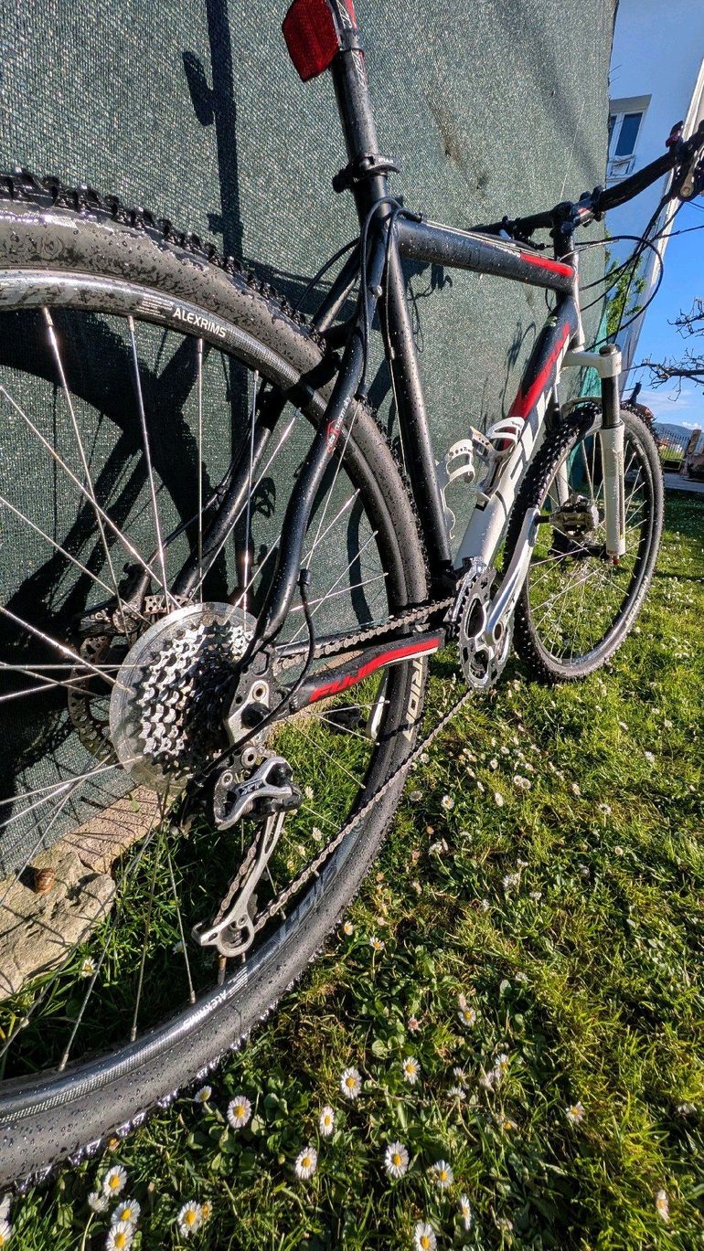 Tweedehands Fuji Nevada 1.0 2011 2011 Mountainbike — afbeelding 3 van 8