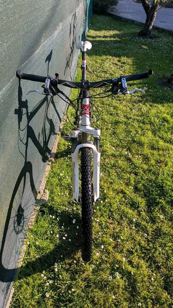 Tweedehands Fuji Nevada 1.0 2011 2011 Mountainbike — afbeelding 2 van 8