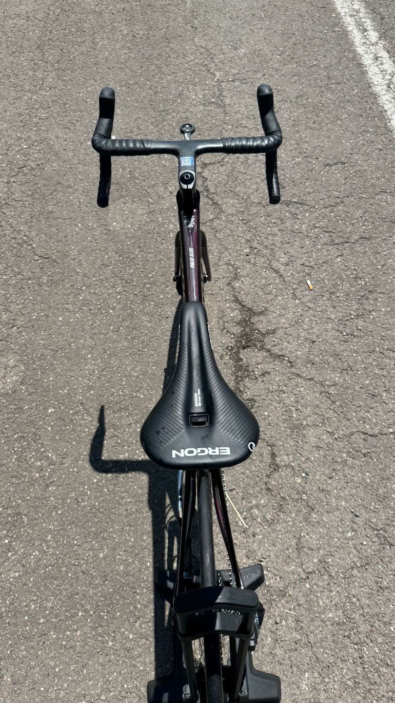 Used Megamo PULSE ELITE 00 AXS 2024 2024 Road & Gravel, Rot — image 16 of 22