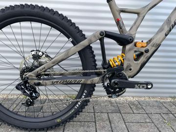 Tweedehands Specialized Demo Race 2025 2025 Mountainbike — afbeelding 5 van 13
