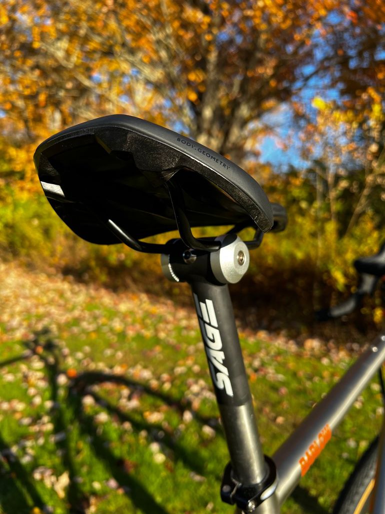 Used Sage Barlow 2022 Road & Gravel, Hellgrau — image 10 of 12