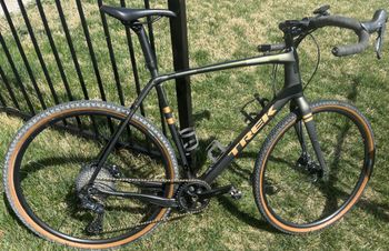 Used Trek Checkpoint SL 5 2021 2021 Road & Gravel, Green — image 2 of 10