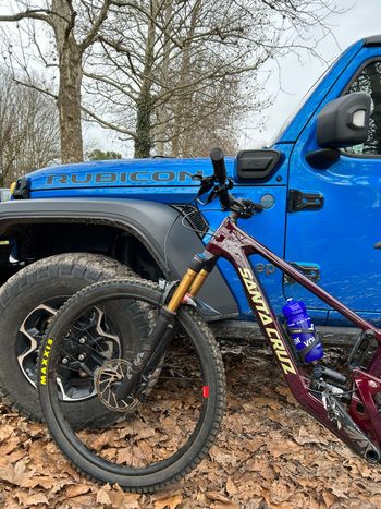 Used Santa Cruz HIGHTOWER X01 / AXS / RSV / Carbon CC / 29 2022 2022 Mountainbike, Purple, 29 — image 3 of 4