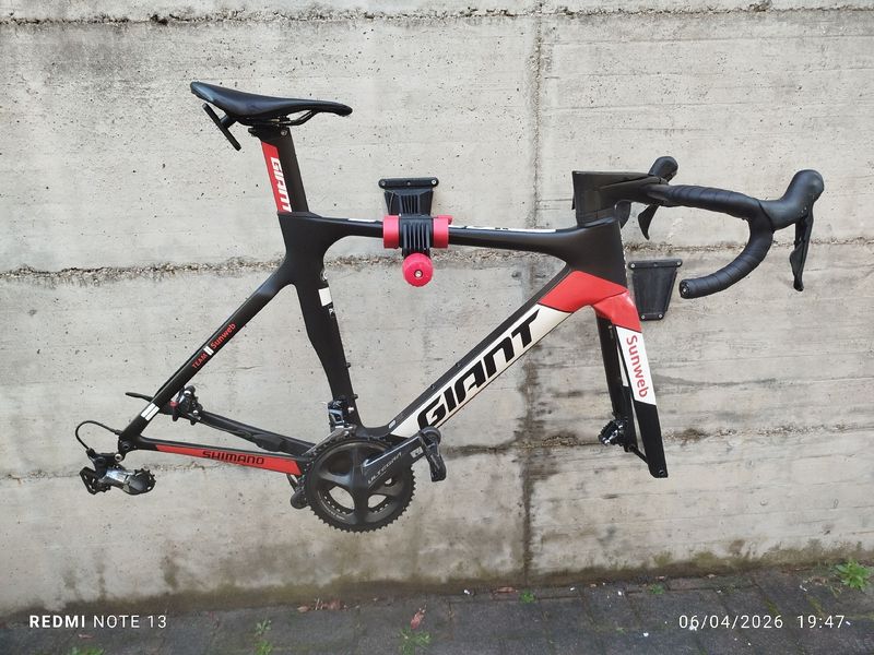 Giant Propel Advanced Pro Disc 2019 Frameset 2019 Road & Gravel d'occasion — image 4 sur 6