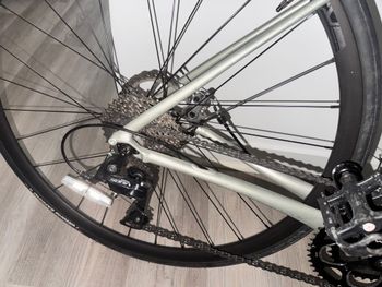Used Cannondale Synapse Sora 2021 2021 Road & Gravel, Light Gray — image 10 of 12