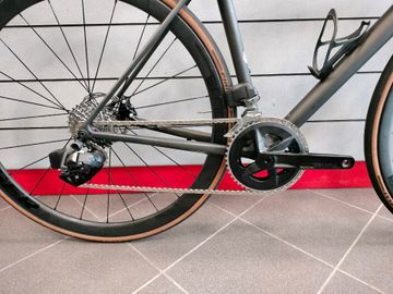 Specialized Aethos Expert 2023 2023 Road & Gravel d'occasion — image 3 sur 7