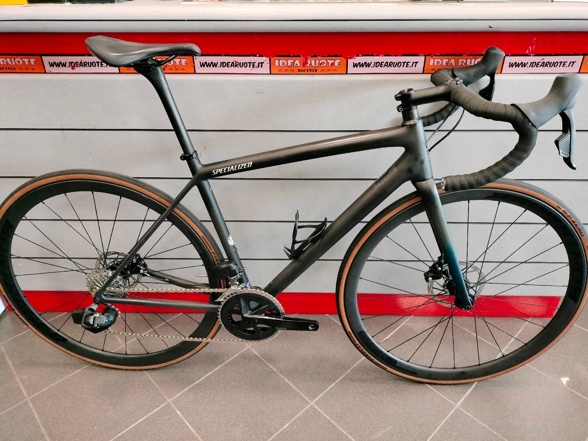 SPECIALIZED AETHOS EXPERT 2023年 2023 Specialized Aethos Expert – Incycle Bicycles