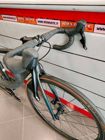 Specialized Aethos Expert 2023 2023 Road & Gravel d'occasion — image 2 sur 7