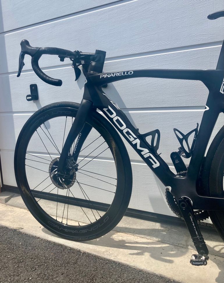 Brugt Pinarello Dogma F12 Disk Dura Ace Di2 Bike 2020 Road & Gravel — billede 3 af 24