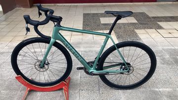 Used Aurum Magma Sram Red 2024 Road & Gravel