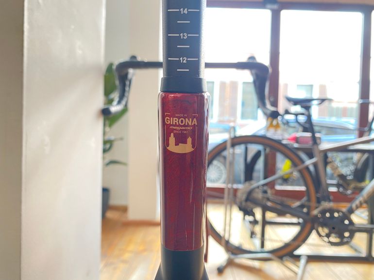 Used Megamo Pulse 15 CW 2025 Road & Gravel, Red — image 3 of 7