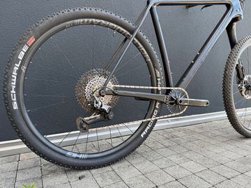 Tweedehands Cannondale F-Si Hi-MOD 1 2022 2022 Mountainbike — afbeelding 5 van 8