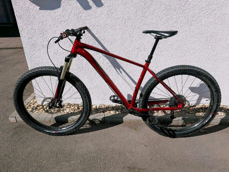 Used Specialized Fuse Comp 6Fattie 2016 2016 MTB