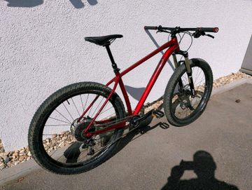 Used Specialized Fuse Comp 6Fattie 2016 2016 Mountainbike, Red, 27.5 — image 7 of 9