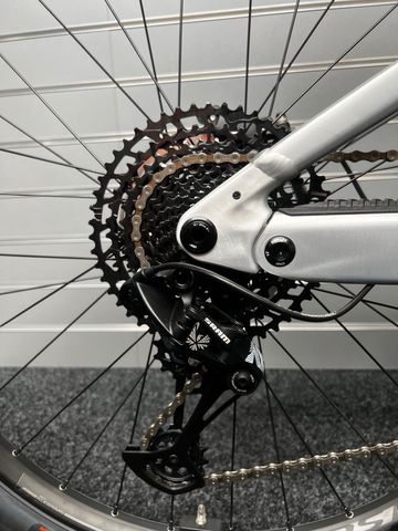 Käytetty Scott Strike eRIDE 920 EVO 2023 2023 Mountainbike — kuva 3 / 5
