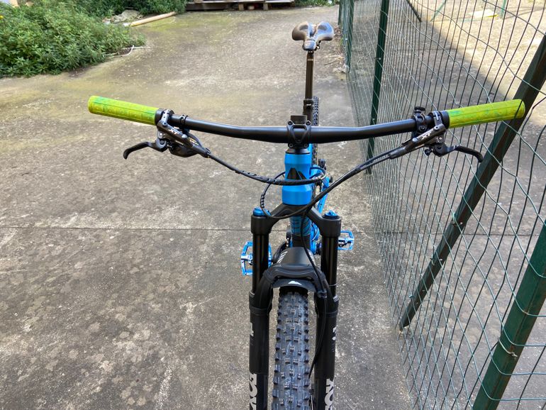 Gebrauchtes Canyon Neuron AL 8 2018 Mountainbike, Blau — Bild 33 von 38