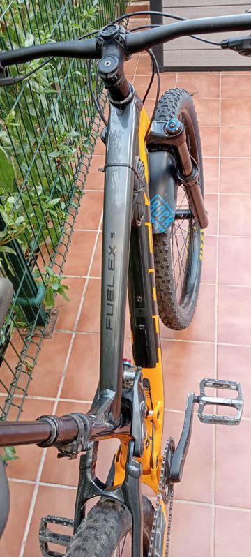Brugt Trek Fuel EX 5 Gen 5 2023 2023 Mountainbike — billede 3 af 9