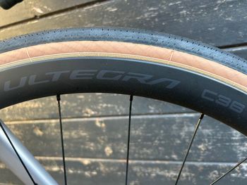 Gebrauchtes Ridley Helium Shimano Ultegra Di2 2024 Road & Gravel, Hellgrau — Bild 4 von 8