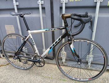 Used BH Liberty seguros 2010 Road & Gravel — image 2 of 7