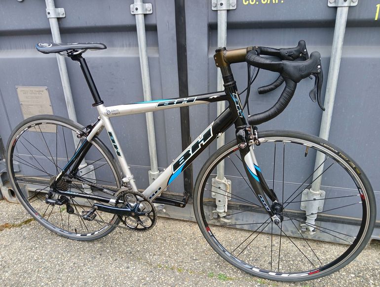 Used BH Liberty seguros 2010 Road & Gravel — image 2 of 7