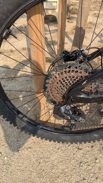 Gebrauchtes Giant Trance X Advanced, E+ Elite 0 2023 2023 Mountainbike, Violett, 27.5 — Bild 9 von 13