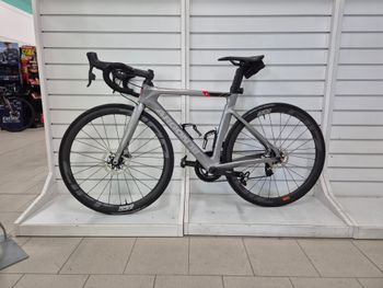 Used Argon 18 Nitrogen disc red etap 2022 Road & Gravel, Light Gray — image 5 of 7