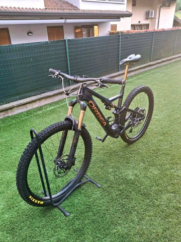 Tweedehands Orbea Rise SRAM GX Eagle AXS 2022 Mountainbike — afbeelding 2 van 5