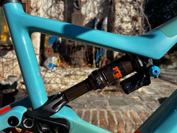 Tweedehands Orbea OCCAM M10 LT 2022 2022 Mountainbike — afbeelding 4 van 5