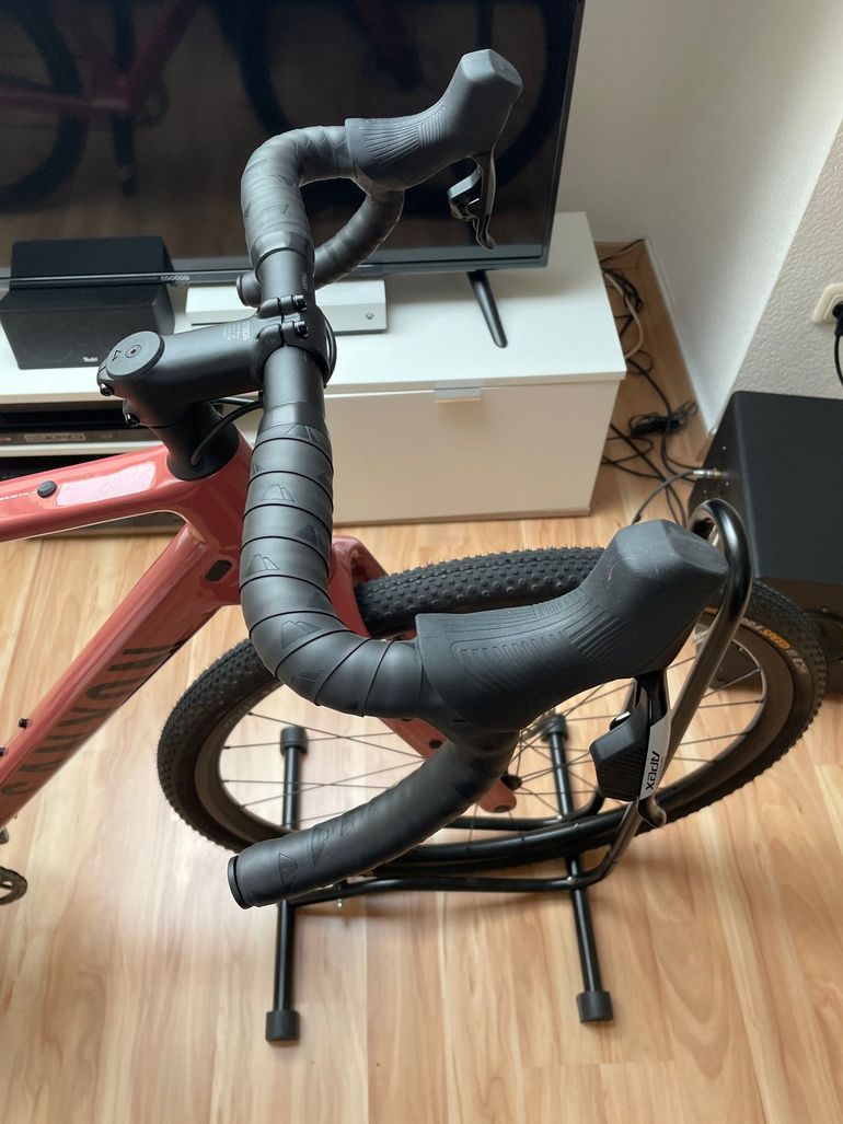 Used Canyon Grizl CF SL 6 AXS 2024 2024 Road & Gravel — image 7 of 20
