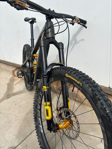 Gebrauchtes Trek Slash+ 9.7 SLX/XT 2025 2025 Mountainbike, Grün, 27.5, 29 — Bild 4 von 6