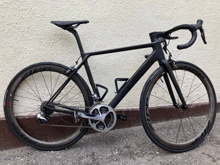 Used Canyon Ultimate Shimano Dura Ace Di2 2016 Road & Gravel — image 1 of 12