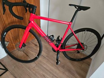 Used Rose PRO SL DISC 105 2023 2023 Road & Gravel, Red — image 1 of 6