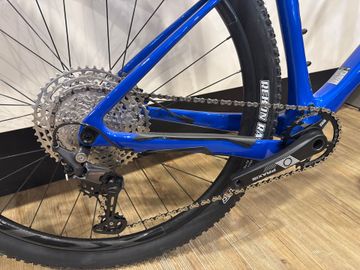 Used Giant XTC, Advanced 29 3 2022 2022 Mountainbike, Blue, 29 — image 3 of 3
