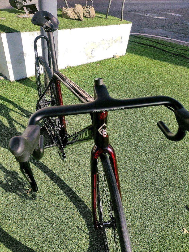 Megamo RAISE 15 SH12 2024 2024 Road & Gravel usato, Rosso — immagine 2 di 4