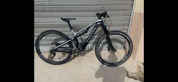Used Canyon Neuron CF 9 2018 Mountainbike — image 1 of 3