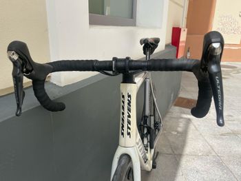 Used Stevens Izoard Pro Disc 2022 2022 Road & Gravel, White — image 11 of 16