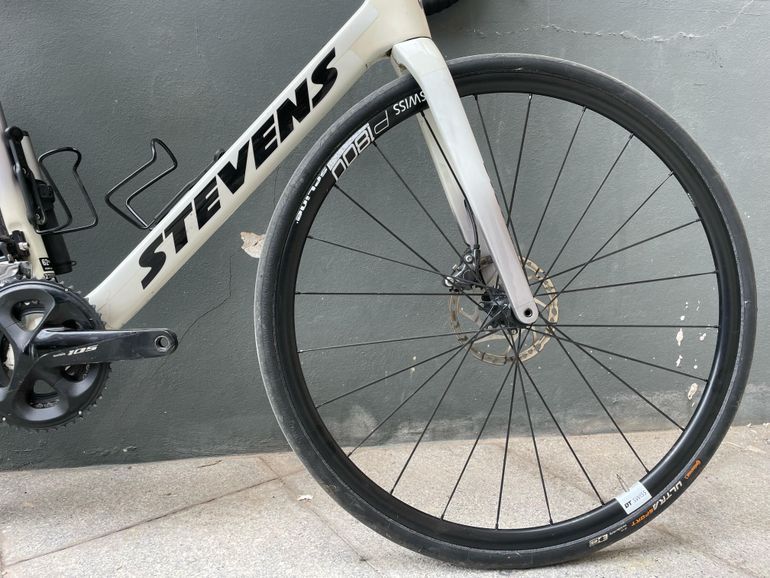Used Stevens Izoard Pro Disc 2022 2022 Road & Gravel, White — image 3 of 16