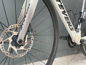 Used Stevens Izoard Pro Disc 2022 2022 Road & Gravel, White — image 15 of 16