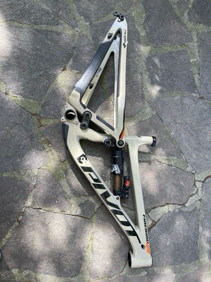 Gebrauchtes Pivot Firebird 29 Pro XT/XTR 2019 Frameset 2019 Mountainbike, Orange, 29 — Bild 1 von 8
