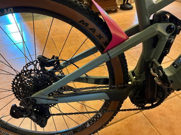 Used Focus THRON² 6.9 2020 2020 Mountainbike, Green, 29 — image 4 of 13