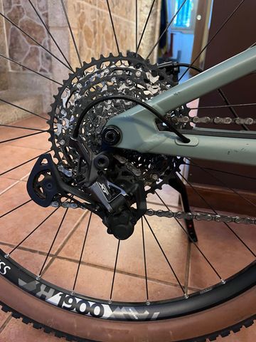 Used Focus THRON² 6.9 2020 2020 Mountainbike, Green, 29 — image 12 of 13