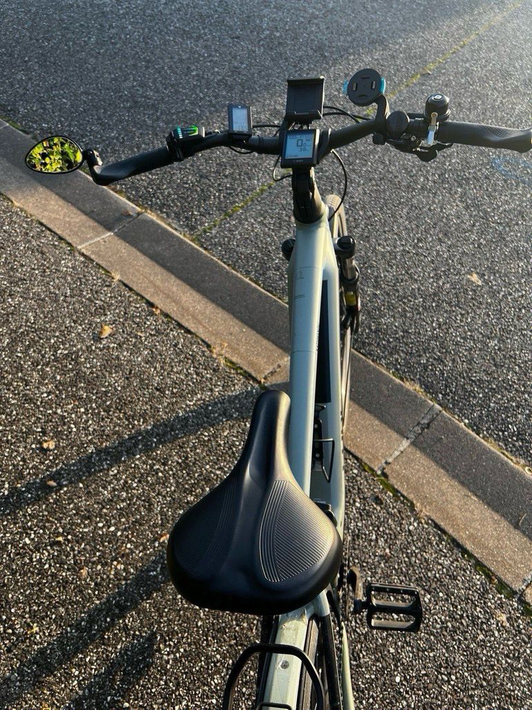 Used CUBE kathmandu hybrid one 750 2023 Road & Gravel, Light Gray — image 4 of 4