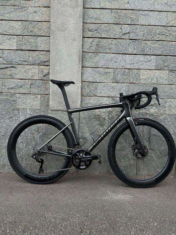 Specialized, tarmac Pro Durace Di2 12v