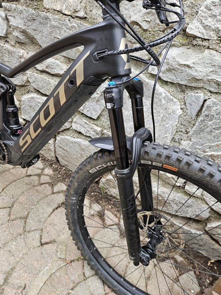 Used Scott Genius eRIDE 910 2023 2023 Mountainbike, Black, 29 — image 3 of 6