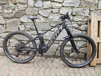 Used Scott Genius eRIDE 910 2023 2023 Mountainbike, Black, 29 — image 6 of 6