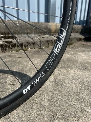 Used Giant Revolt Shimano GRX 2023 Road & Gravel, Orange — image 4 of 4