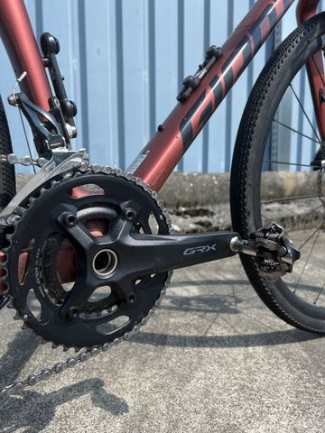 Used Giant Revolt Shimano GRX 2023 Road & Gravel, Orange — image 3 of 4